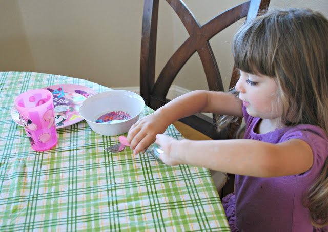 Teaching Kids to Set the Table