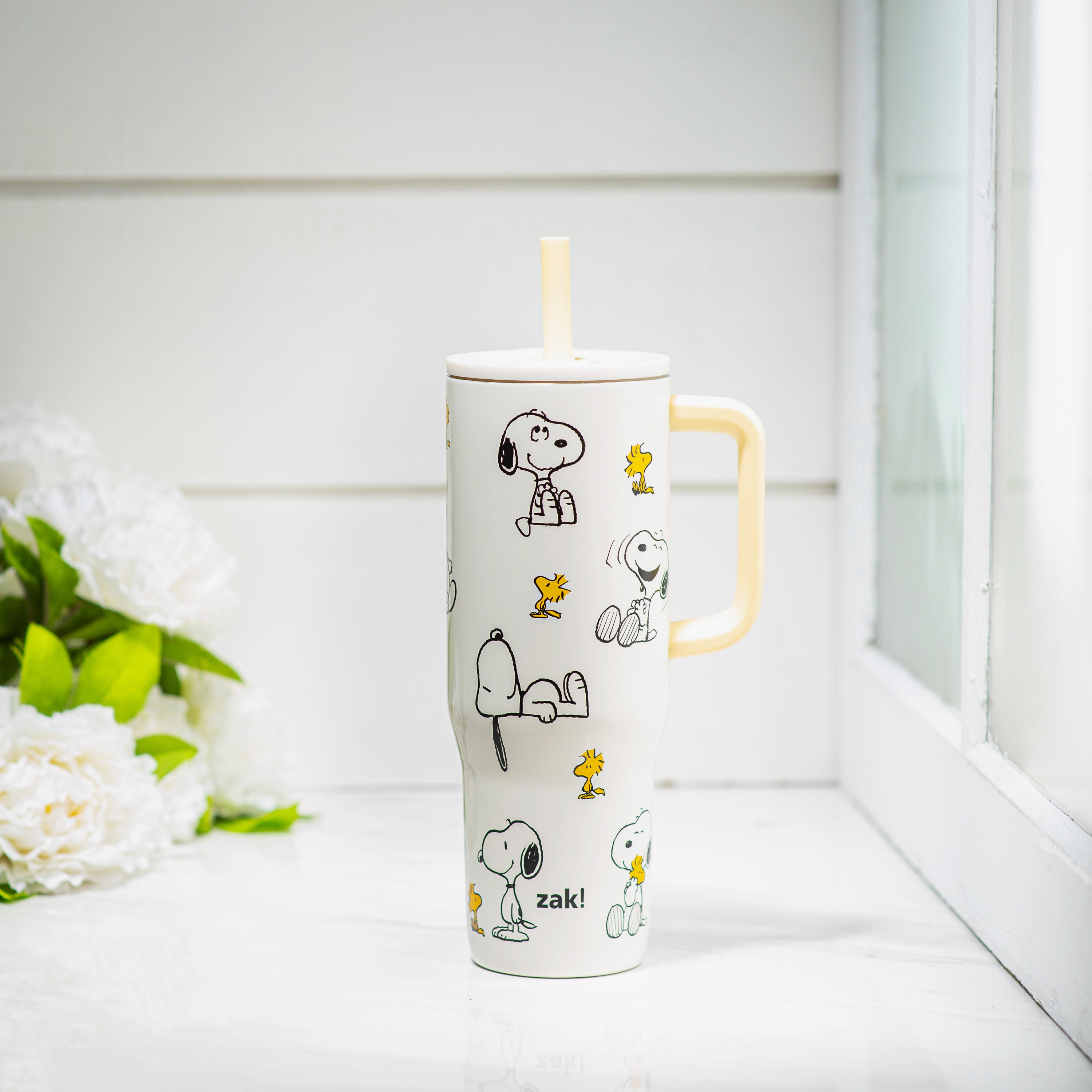 Sutton Insulated Straw Tumbler with Splash-Proof Lid - Peanuts Snoopy, 30 ounces