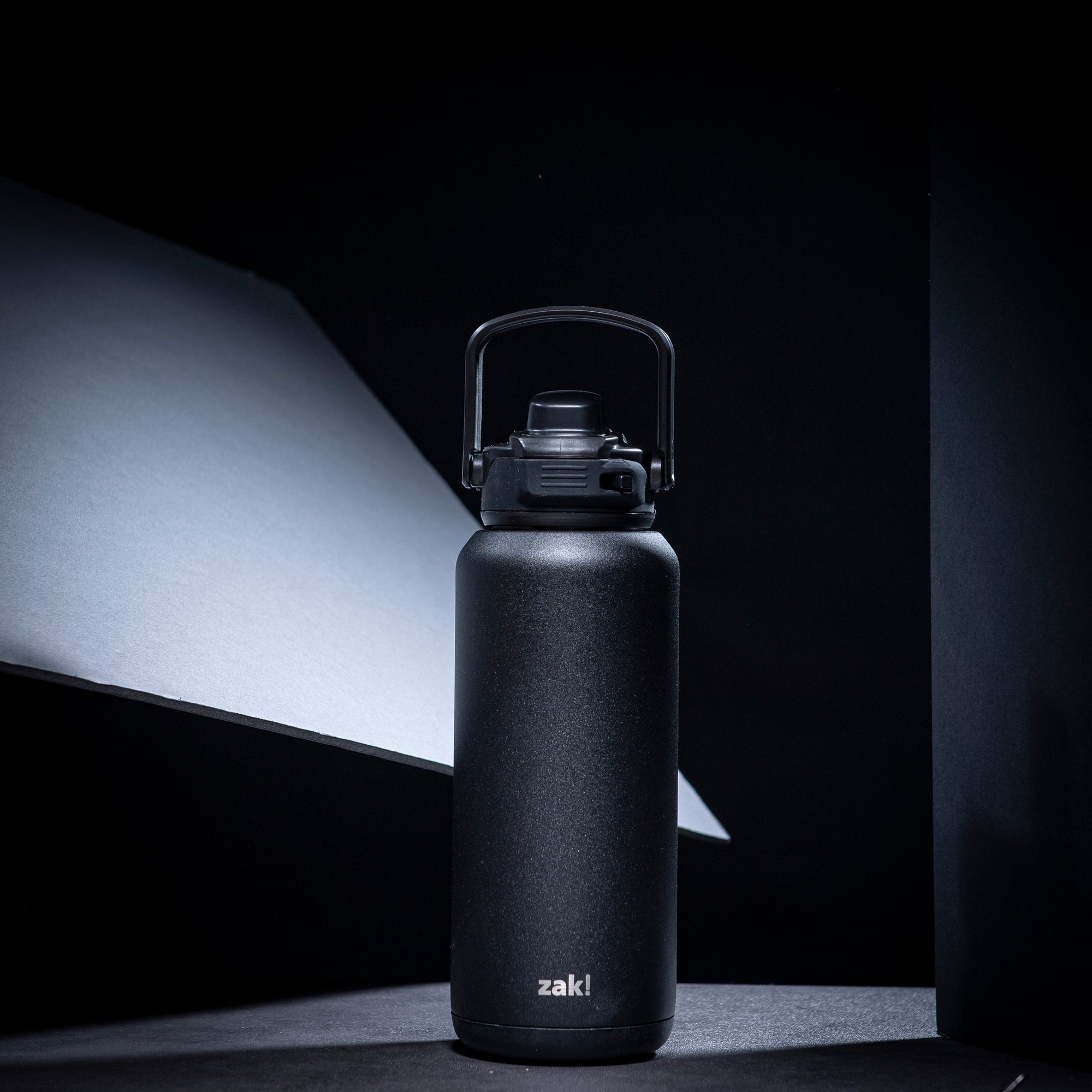 Beacon Insulated Water Bottle with Covered Antimicrobial Spout - Ebony, 32 ounces