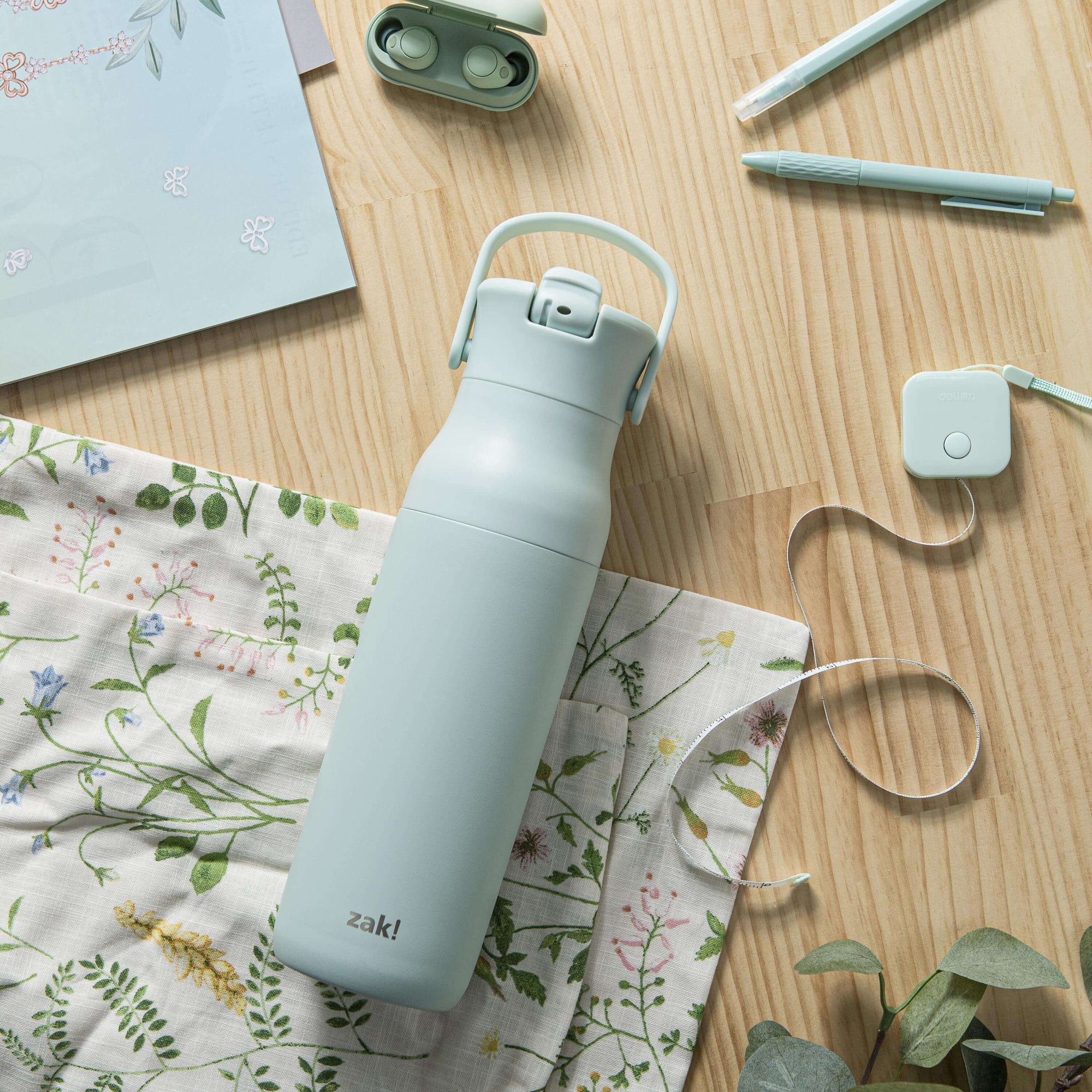 Harmony Recycled Stainless Steel Insulated Water Bottle with Flip-Up Straw Spout - Icicle, 32 ounces