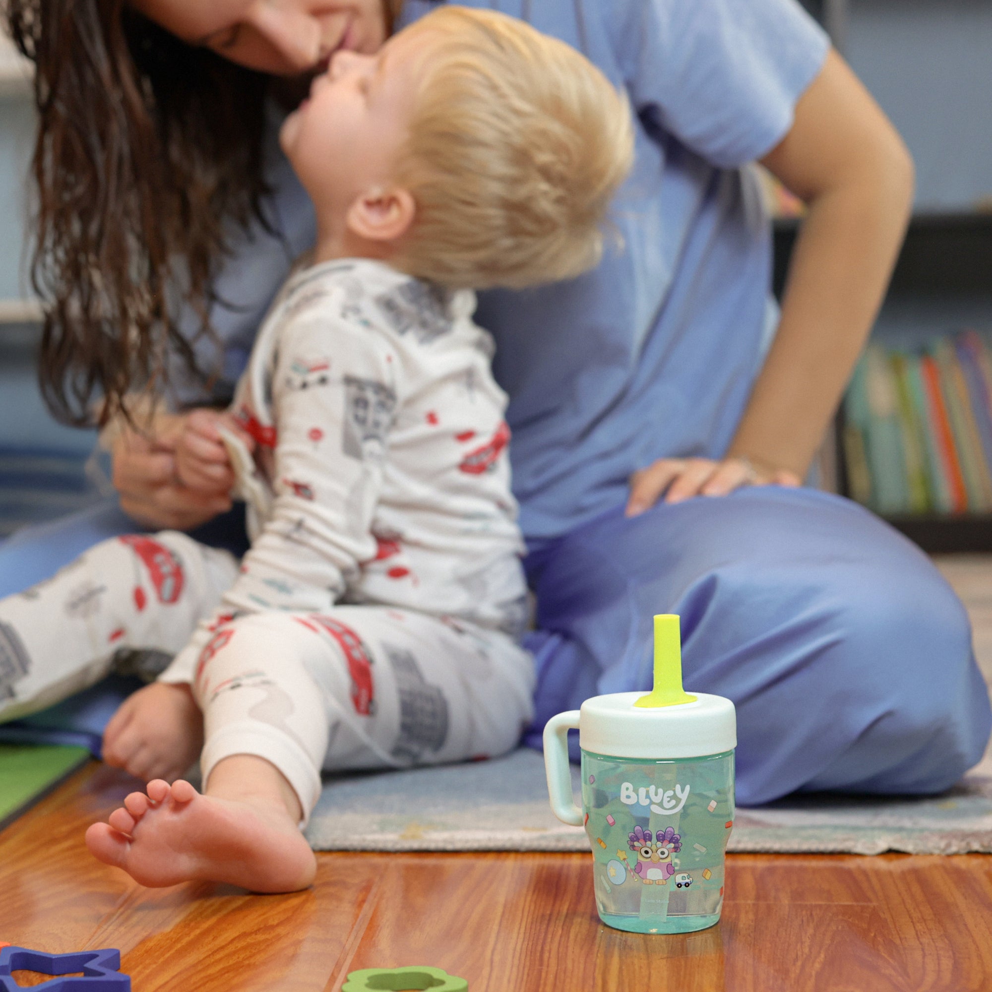 Toddler Leakproof Bluey cup - straw and handle