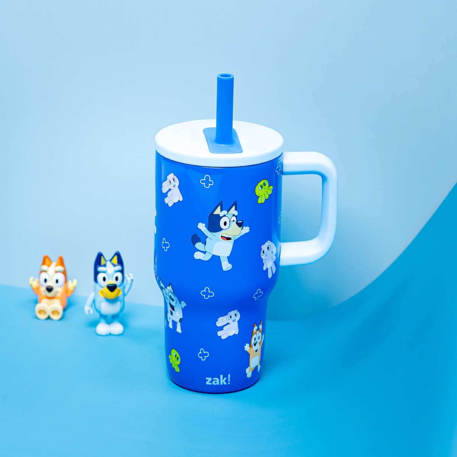 Zak kids Bluey tumbler with fun design and travel friendly handle