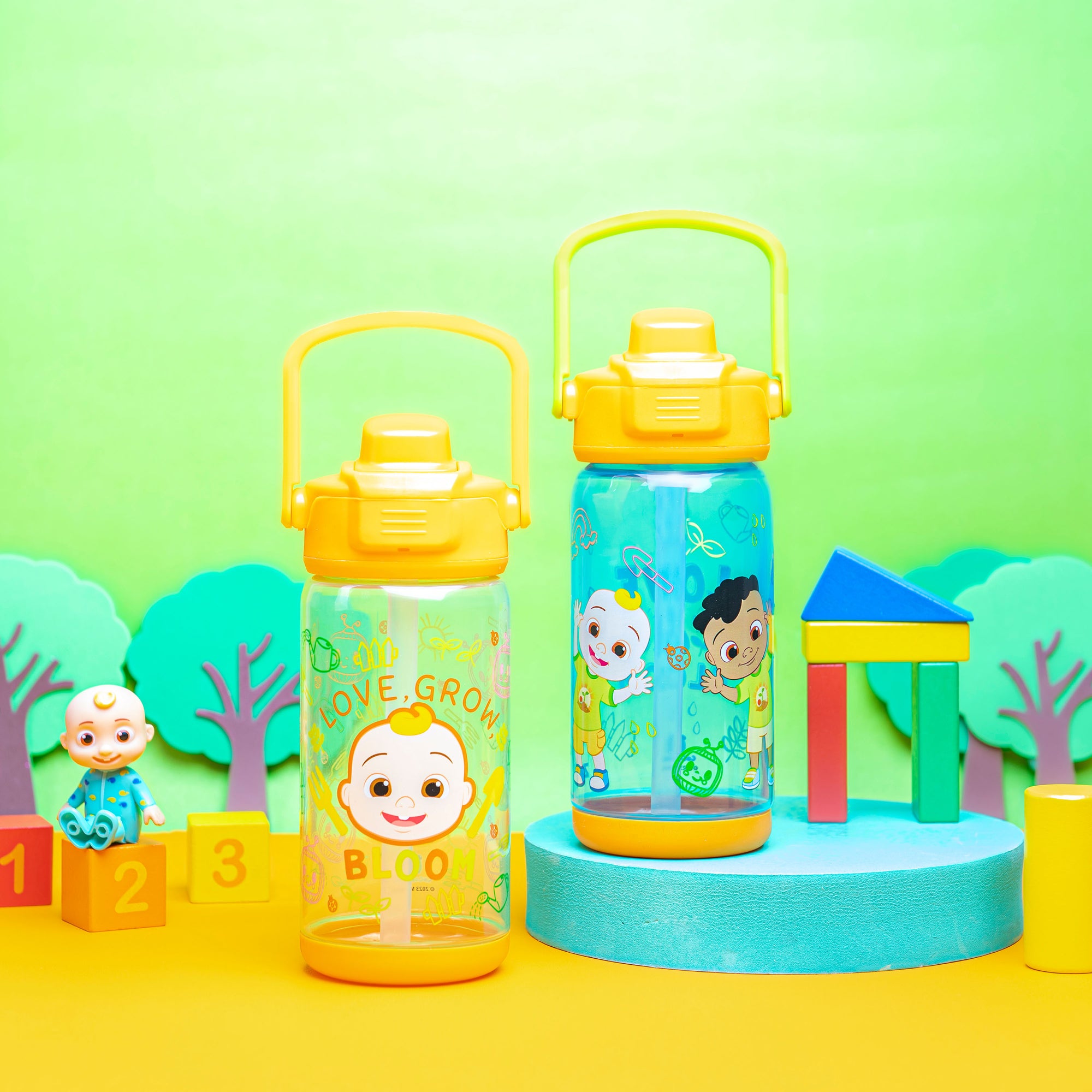 CoComelon Beacon 2-Piece Kids Water Bottle Set with Covered Spout, 16 Ounces