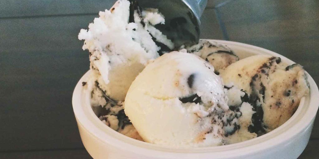 How to Keep Ice Cream Cold on the Road