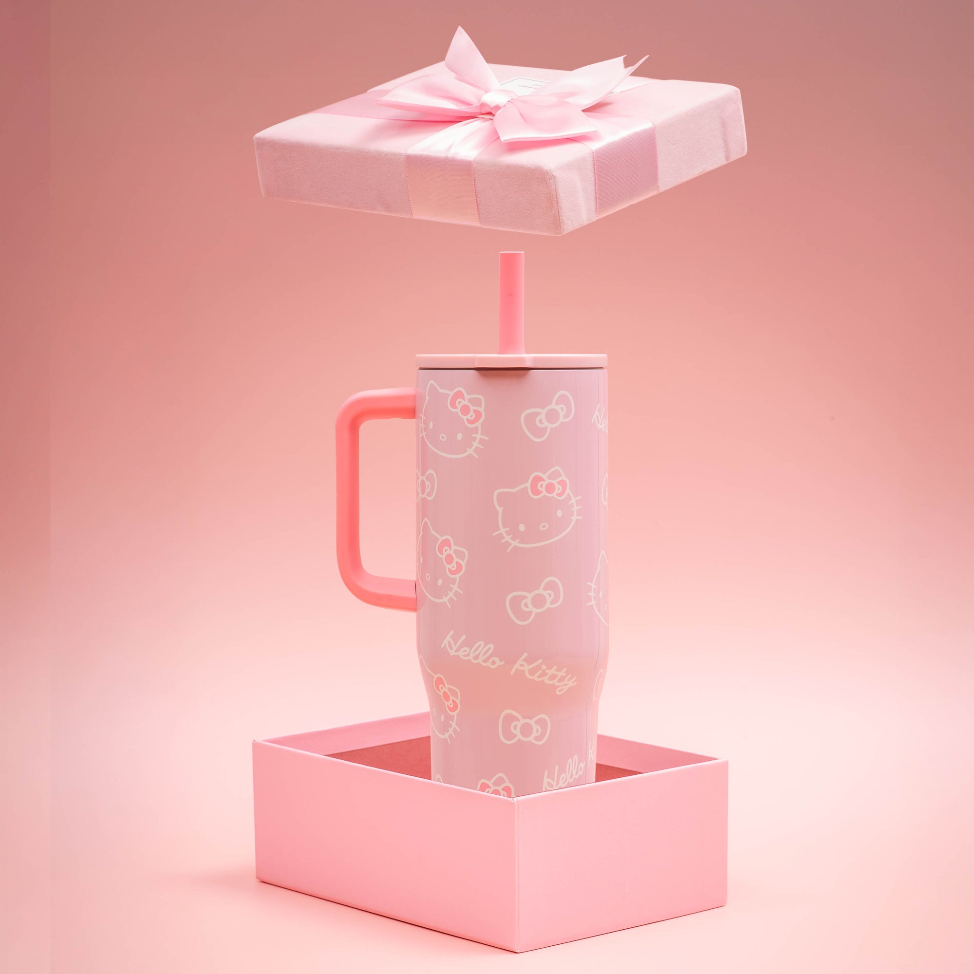 Sutton Insulated Straw Tumbler with Splash-Proof Lid - Hello Kitty, 30 ounces