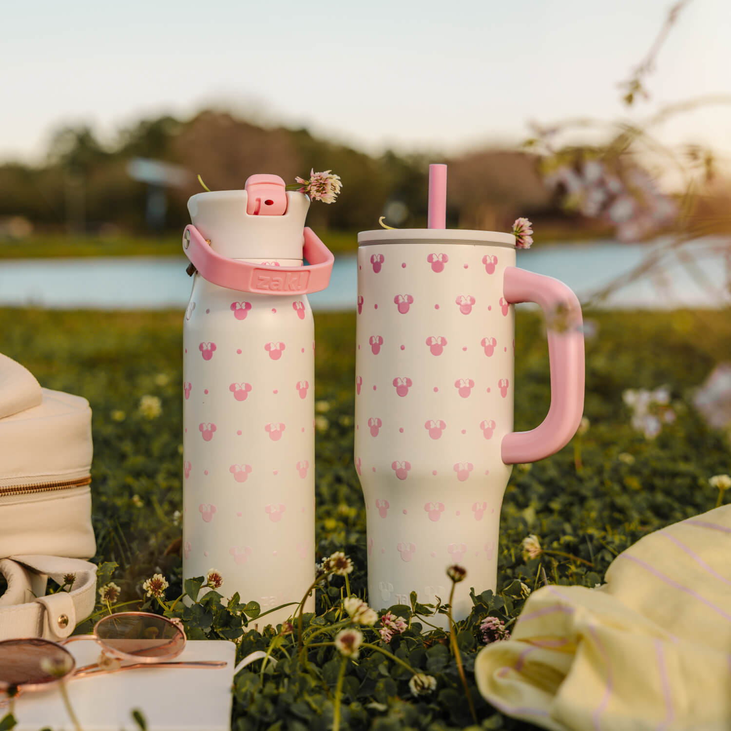 Minnie Mouse themed drinkware - large capacity for on the go