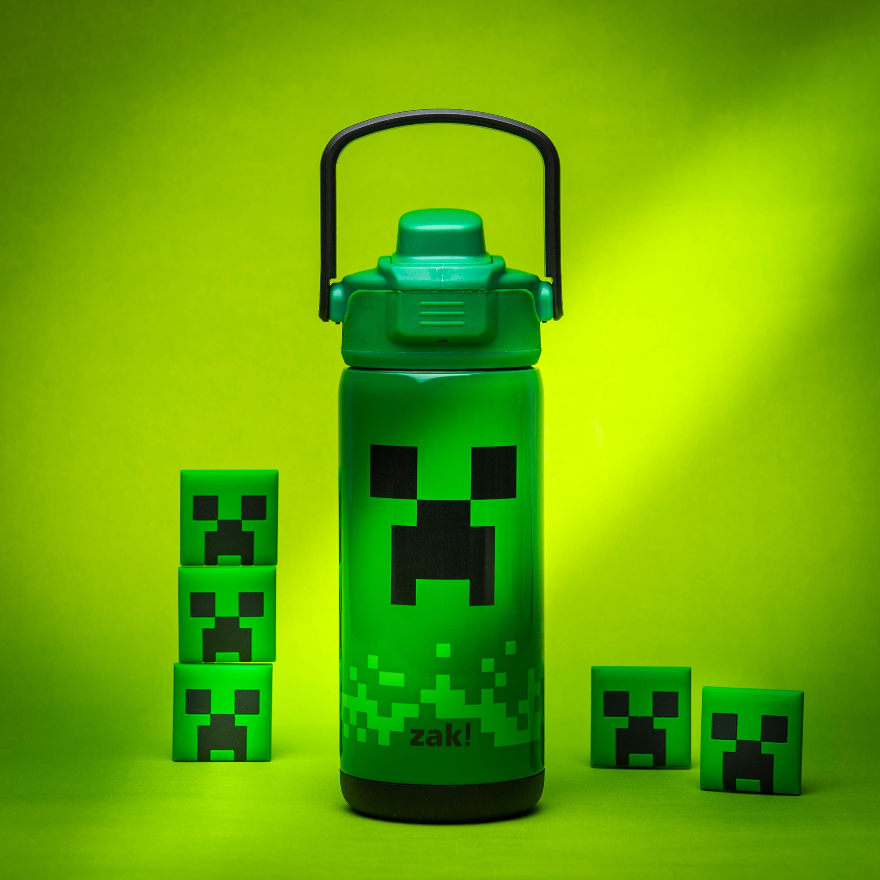 Zak Designs Minecraft - Stainless Steel Water Bottle with One Hand  Operation Action Lid and Built-in Carrying Loop, with Straw Spout is  Perfect for